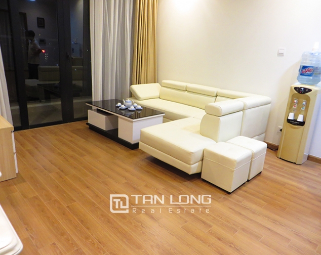 1,100$ - 3 bedroom / 2 bathroom fully furnished apartment for rent in R6, Royal City, Ha noi with lovely balcony