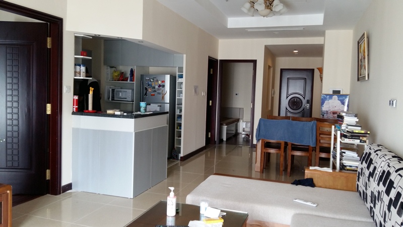 $900 - 2 Bed / 2 Bath apartment in R5, Royal City, Ha noi with great view of the city and central park.